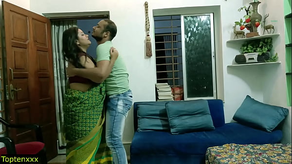 Fottuta ex fidanzata a casa del marito! Sesso con l'ex fidanzata desi